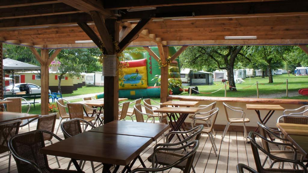 Camping Le Verger Fleuri Lathuile Extérieur photo