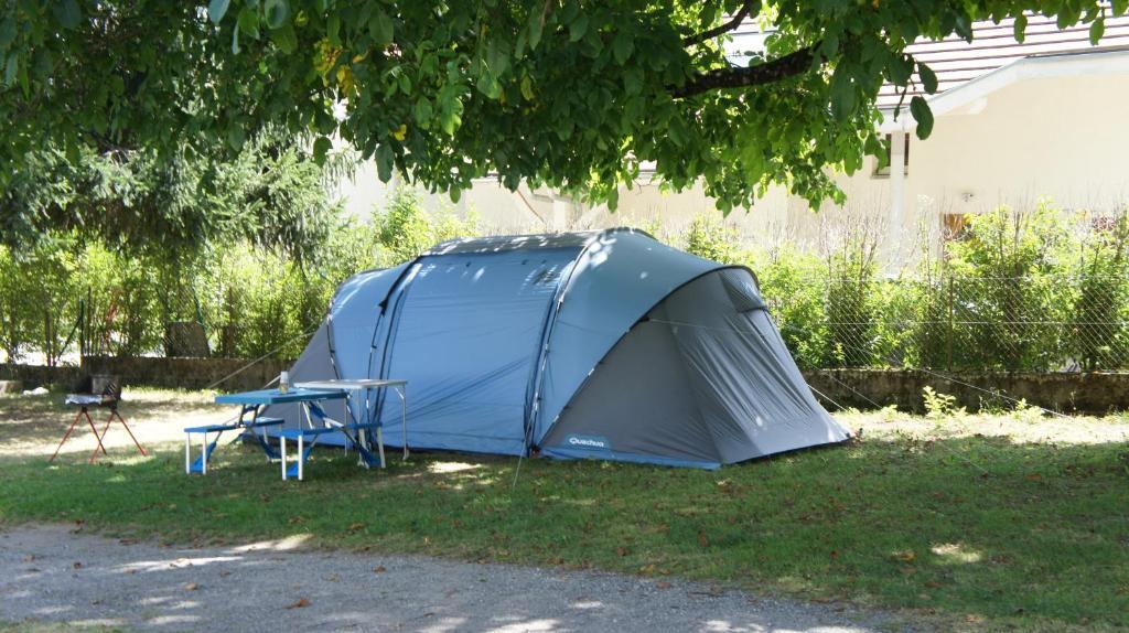 Camping Le Verger Fleuri Lathuile Extérieur photo