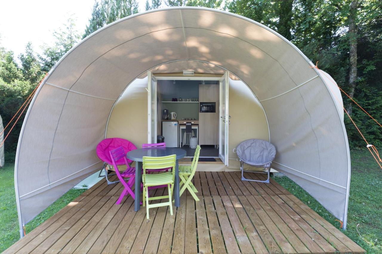 Camping Le Verger Fleuri Lathuile Extérieur photo